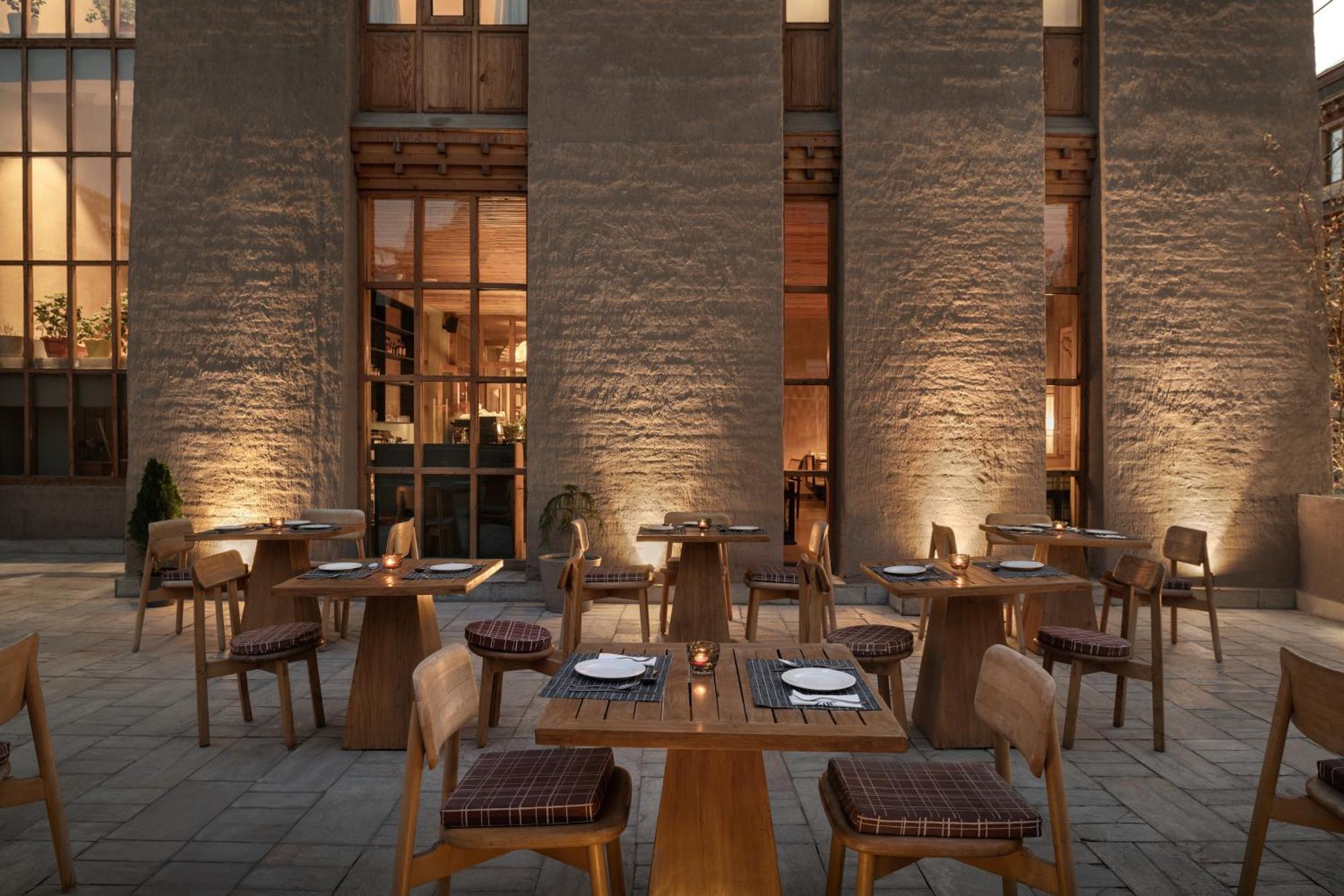 Chospa Hotel, ليه المظهر الخارجي الصورة